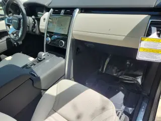 2025 Land Rover Discovery