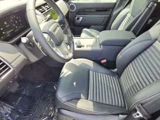 2025 Land Rover Discovery