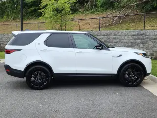 2025 Land Rover Discovery