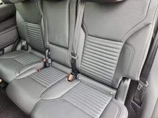 2025 Land Rover Discovery