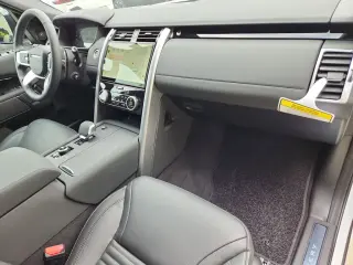 2025 Land Rover Discovery