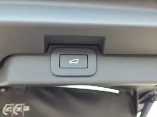 2025 Land Rover Discovery