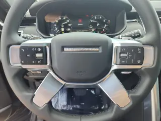 2025 Land Rover Discovery