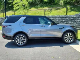 2025 Land Rover Discovery