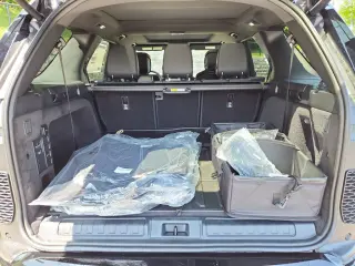2025 Land Rover Discovery