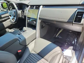 2025 Land Rover Discovery