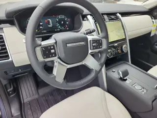 2026 Land Rover Discovery
