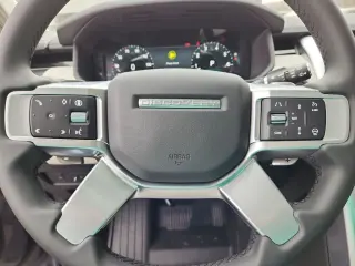 2026 Land Rover Discovery