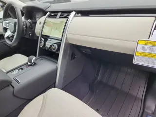 2026 Land Rover Discovery