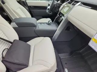 2026 Land Rover Discovery