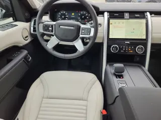 2026 Land Rover Discovery