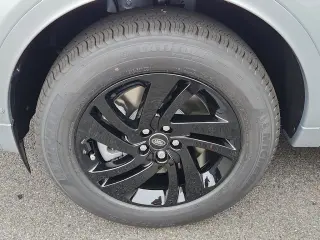 2025 Land Rover Discovery Sport