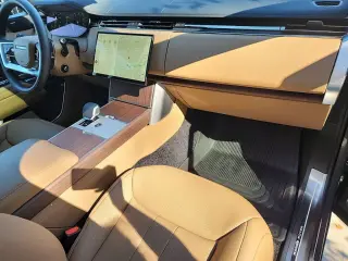 2025 Land Rover Range Rover
