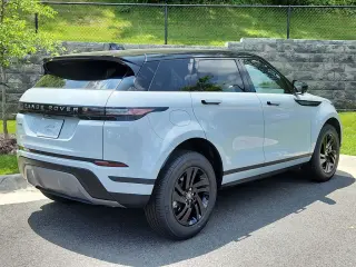 2026 Land Rover Range Rover Evoque