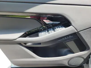 2026 Land Rover Range Rover Evoque