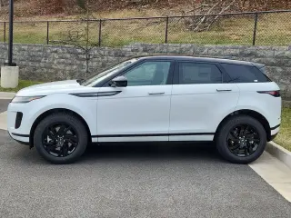 2026 Land Rover Range Rover Evoque