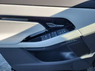 2026 Land Rover Range Rover Evoque
