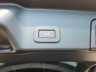 2026 Land Rover Range Rover Evoque