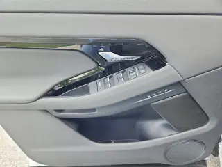 2026 Land Rover Range Rover Evoque