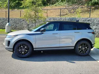 2026 Land Rover Range Rover Evoque