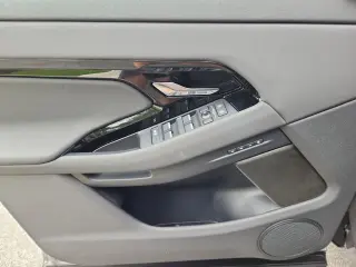 2026 Land Rover Range Rover Evoque