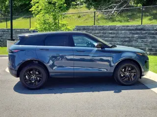 2025 Land Rover Range Rover Evoque