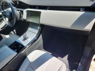 2025 Land Rover Range Rover Evoque