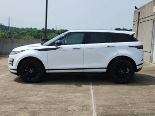 2025 Land Rover Range Rover Evoque