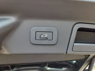 2026 Land Rover Range Rover Velar