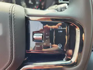 2026 Land Rover Range Rover Velar