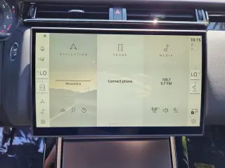 2026 Land Rover Range Rover Velar