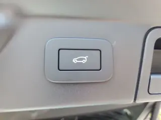 2026 Land Rover Range Rover Velar