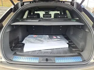 2026 Land Rover Range Rover Velar