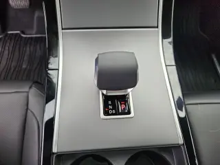 2026 Land Rover Range Rover Velar