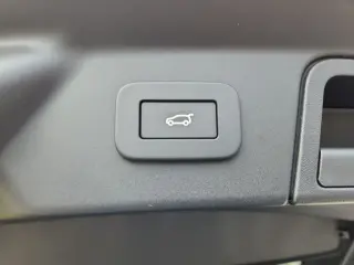 2026 Land Rover Range Rover Velar