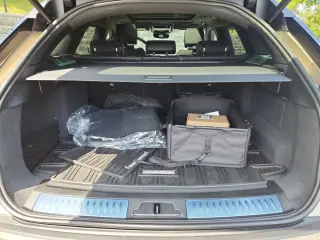 2026 Land Rover Range Rover Velar