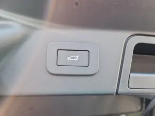 2026 Land Rover Range Rover Velar