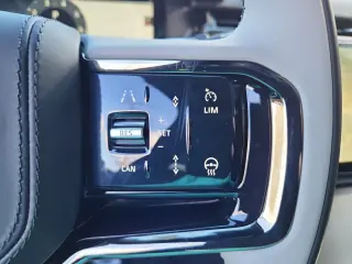 2026 Land Rover Range Rover Velar