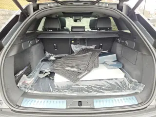 2026 Land Rover Range Rover Velar