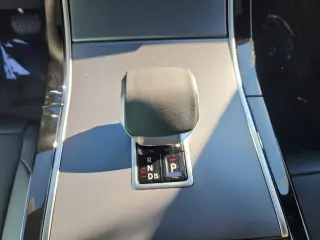 2026 Land Rover Range Rover Velar