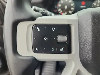 2023 Land Rover Defender