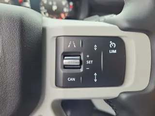 2023 Land Rover Defender