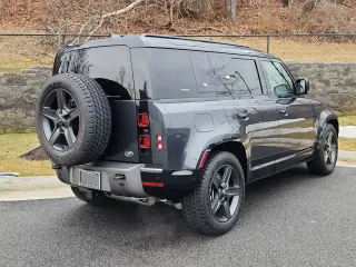 2023 Land Rover Defender