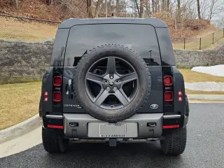 2023 Land Rover Defender