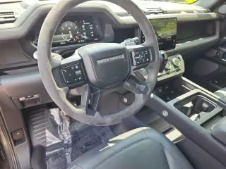 2024 Land Rover Defender 110