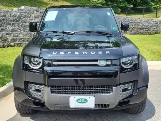 2024 Land Rover Defender 110