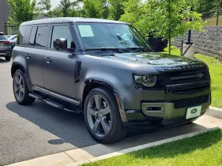 2024 Land Rover Defender 110