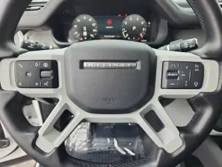 2024 Land Rover Defender 110