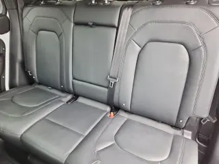2024 Land Rover Defender 110