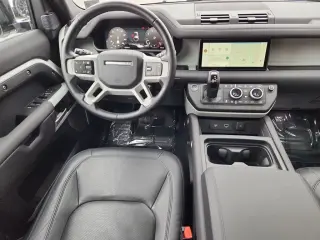 2024 Land Rover Defender 110